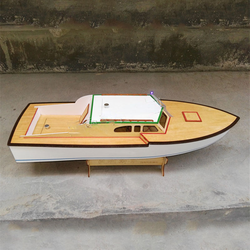 Modello di Yacht in legno mode - Model Kit Yacht recensione e prezzo
